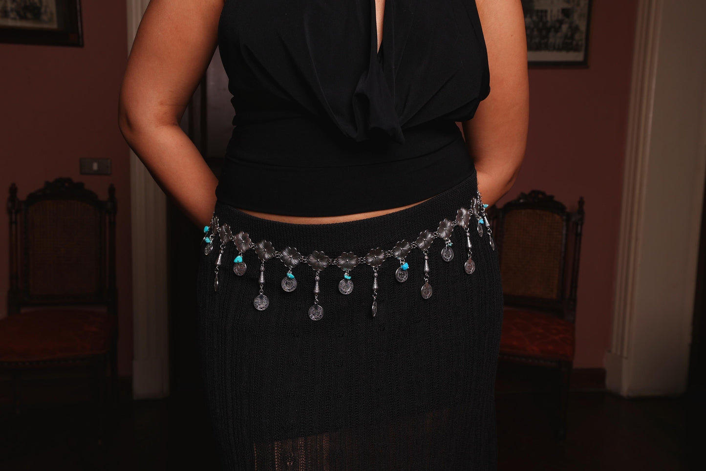 Flower chain belt